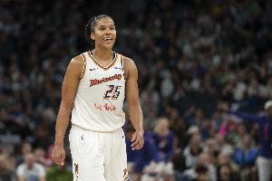 WNBA历史三双排行榜：艾莉莎·托马斯21次断档领跑，克拉克和约内斯库并列第三