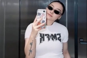 强强对话激烈交锋！新疆女篮武桐桐对位PK展现惊人实力