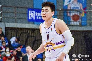 北控男篮宣布与锋线球员金鑫续约一年