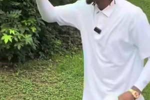 要去费城和老詹重聚太开心了！波普得知消息后直接扭动起来