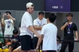 战报：里夫斯3-1胜集梦会长