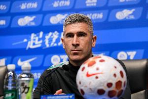 战报：国安4-0深圳，蒙哥马利谈表现与年轻球员