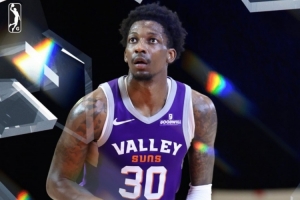 强强对话西篮甲新贵，达米恩·鲍对位NBA旧将展现实力